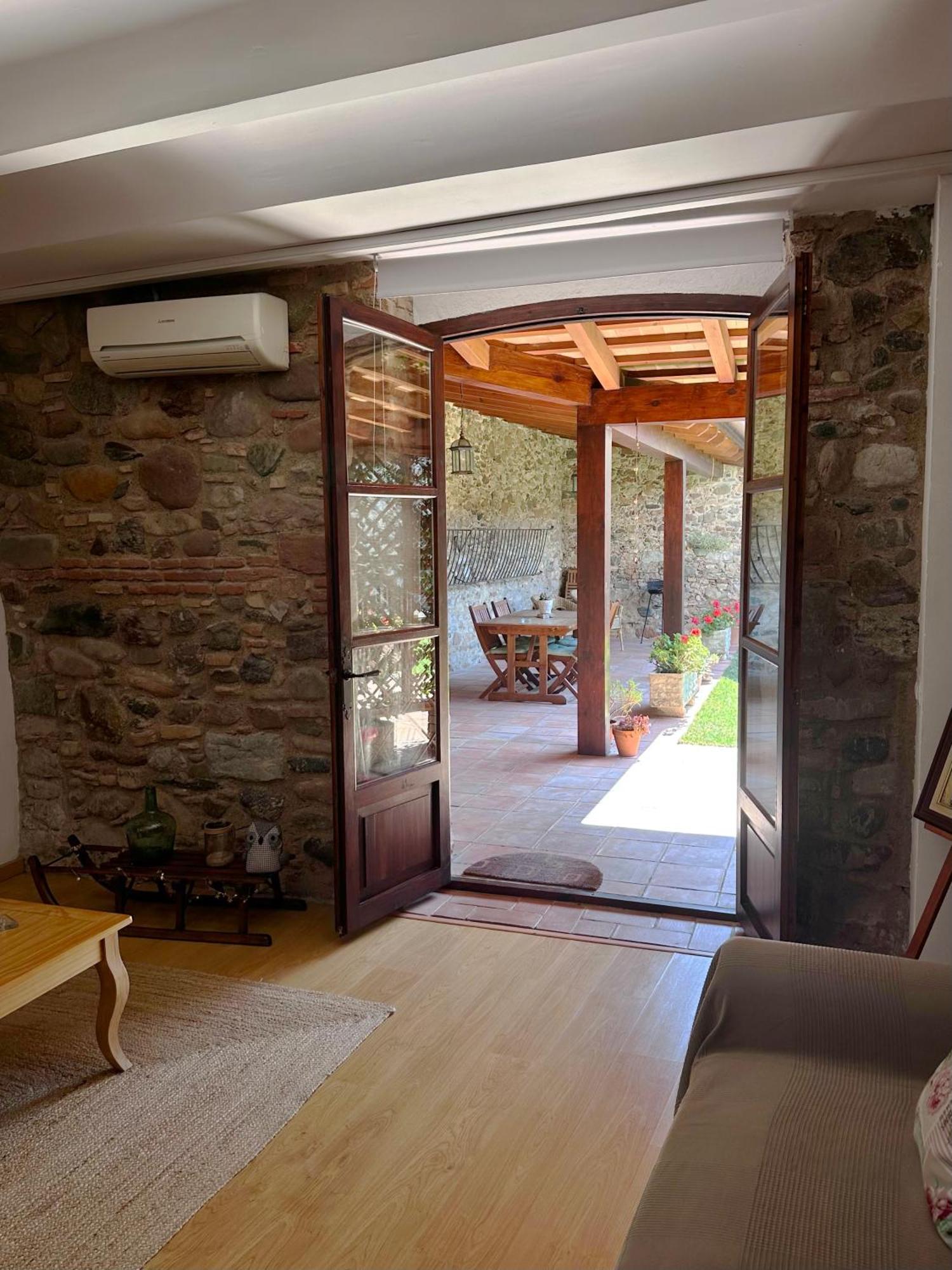 Mas Can Calet Aparthotel Les Franqueses del Vallès Exterior foto